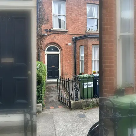 Charming 1bed Flat In Sleeps 2